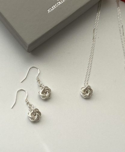 Sterling-silver-rosette-swirl-jewellery-set