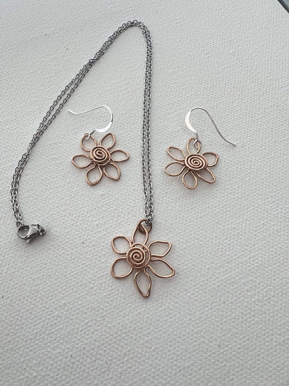Bronze six Petal Flower Jewellery Set